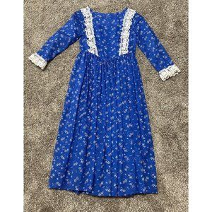Girls Handmade Vintage Blue Floral Primitive Prairie Dress Lace Trim